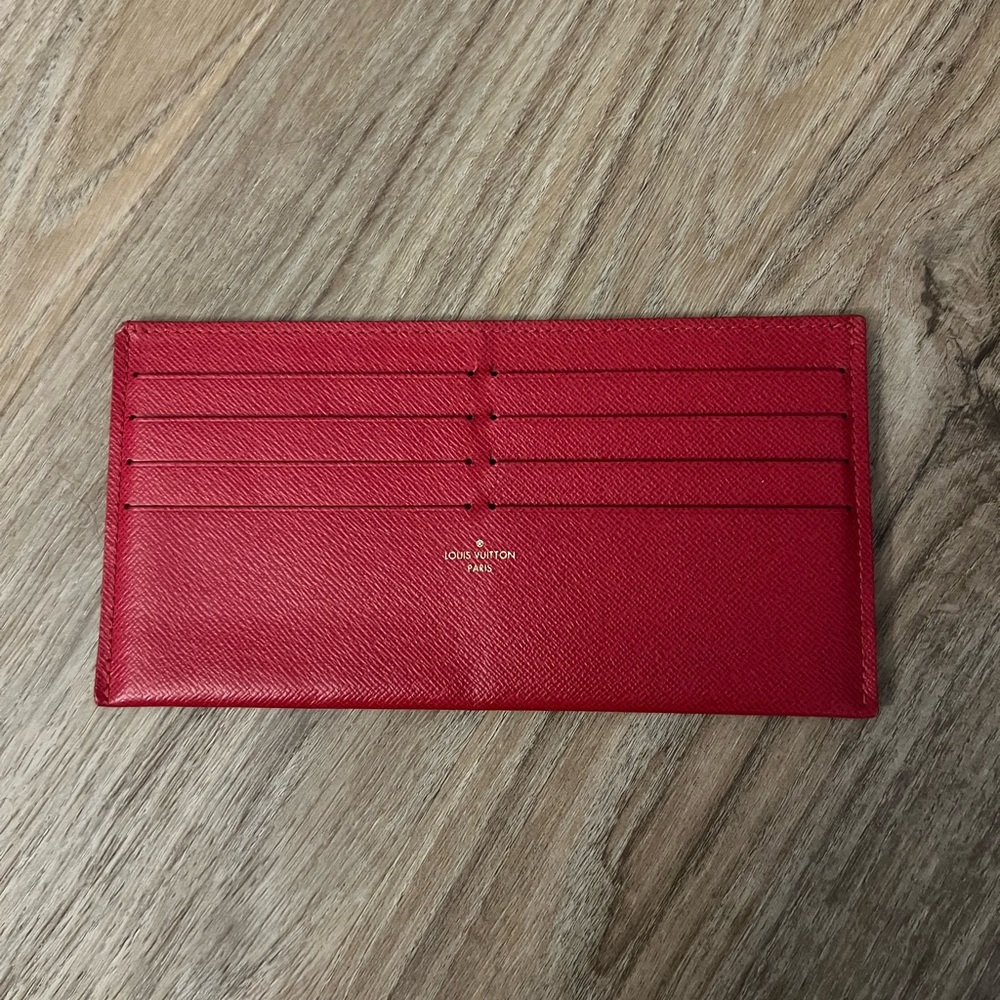 Louis Vuitton card insert